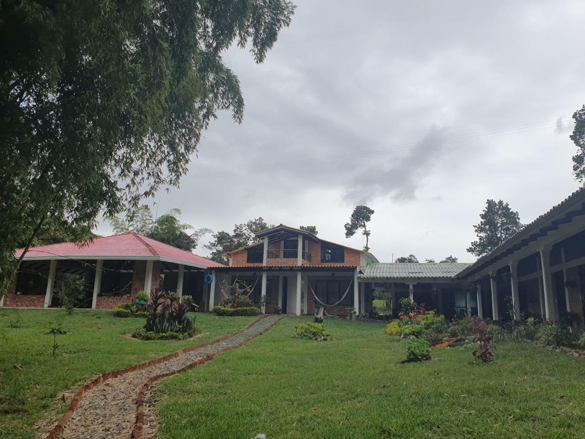 Parcela Villa Cristal Popayan Exterior photo